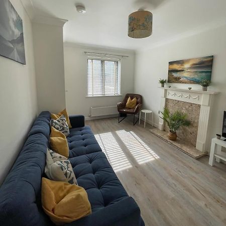 Comfortable Home W Private Parking Charlestown Charlestown  Exterior foto