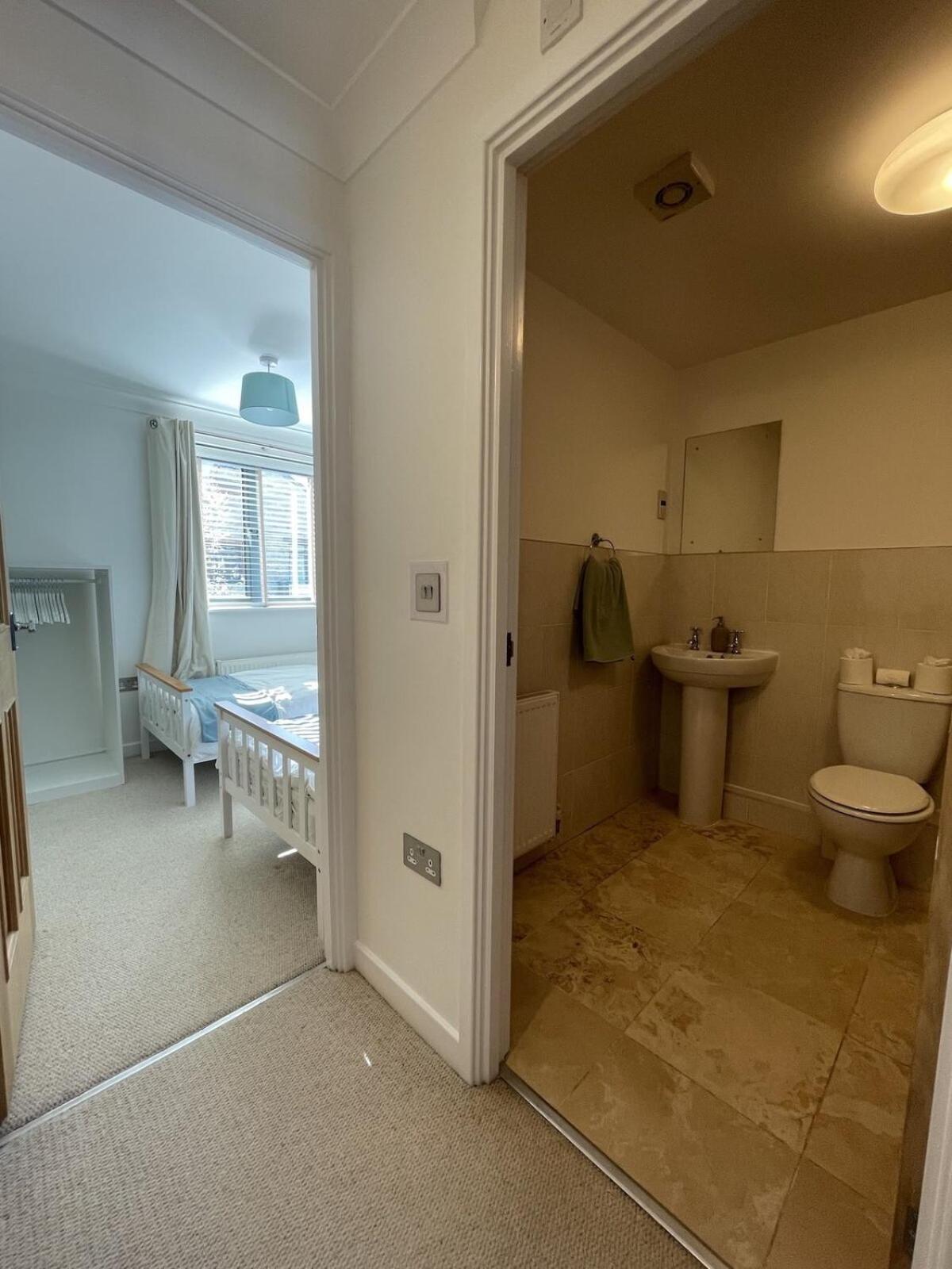 Comfortable Home W Private Parking Charlestown Charlestown  Exterior foto