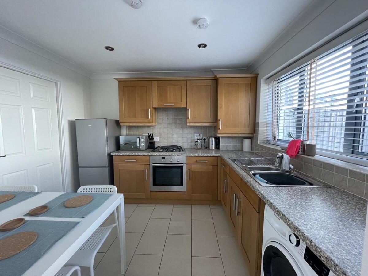 Comfortable Home W Private Parking Charlestown Charlestown  Exterior foto