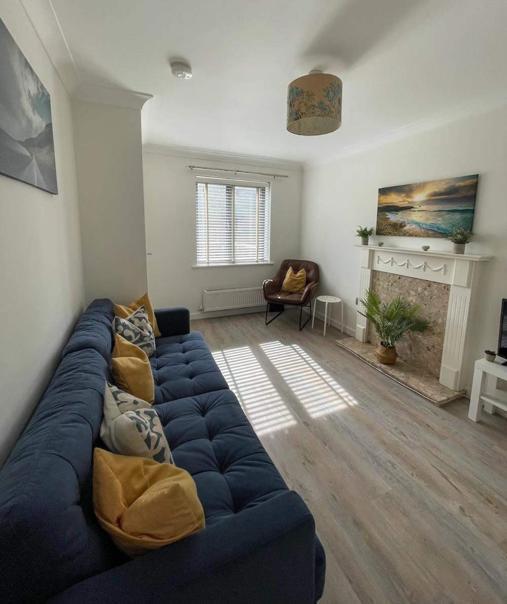 Comfortable Home W Private Parking Charlestown Charlestown  Exterior foto